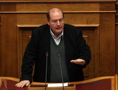 Ξέσπασμα Ν. Φίλη: «Αποικία χρέους η χώρα - Τσακίσαμε τους μικρούς και δίνουμε φοροελαφρύνσεις στις μεγάλες επιχειρήσεις»